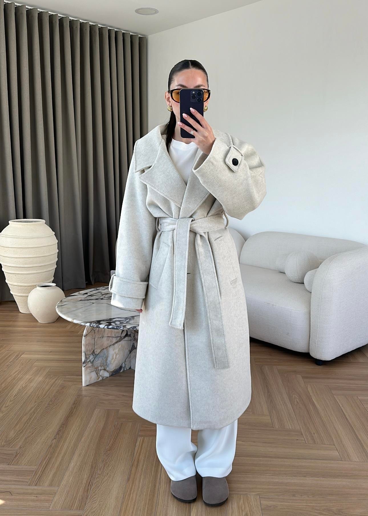 İki Düğmeli Kuşaklı Kaban TAŞ