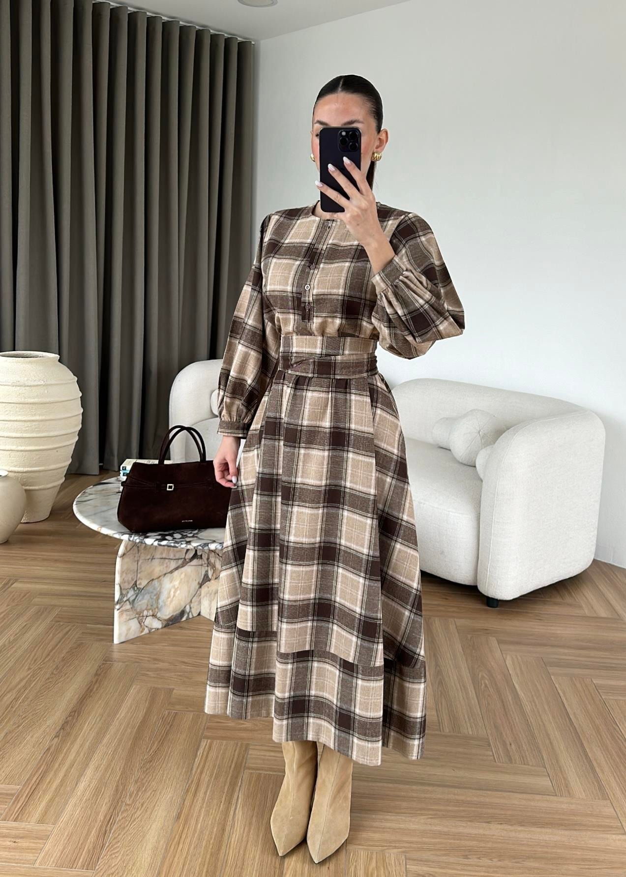 Büyük Ekoseli Elbise CAMEL