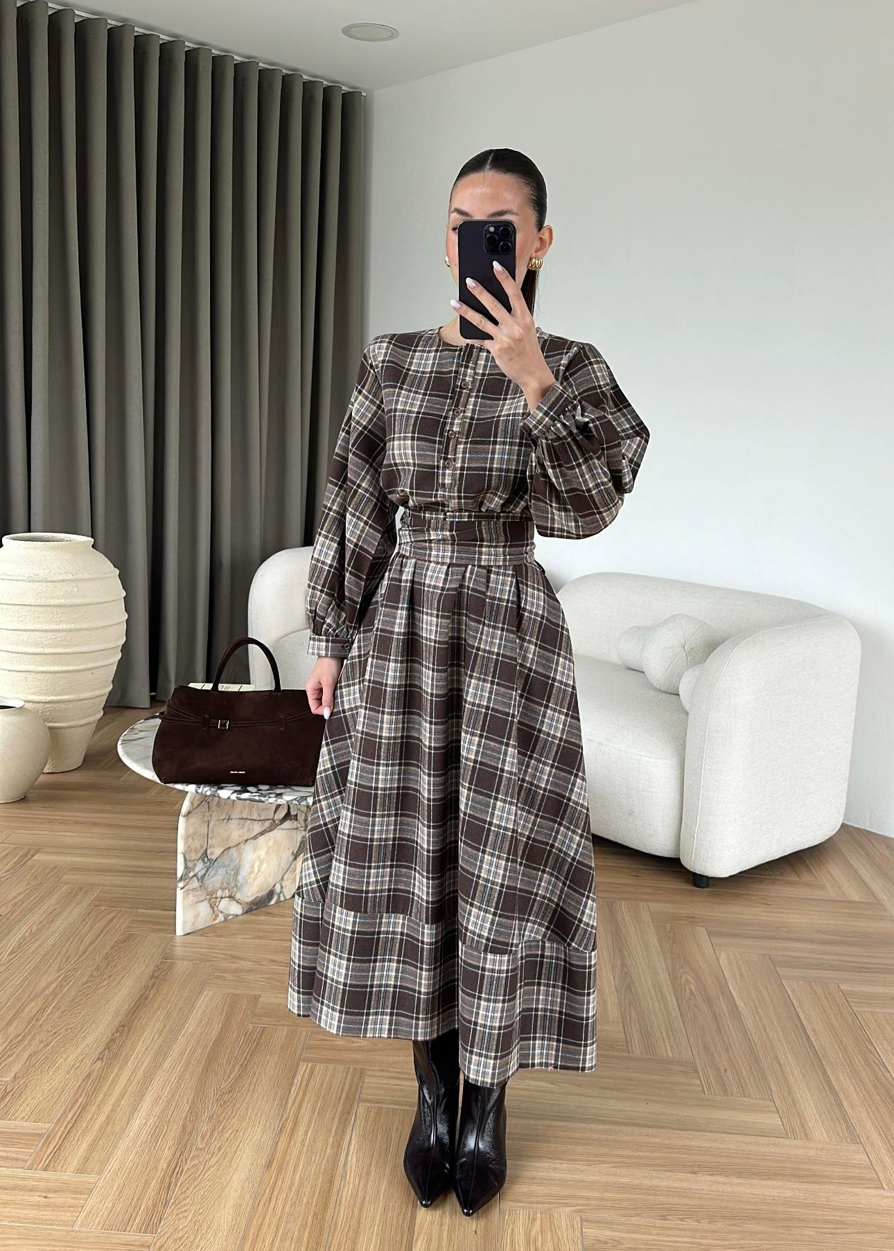 Büyük Ekoseli Elbise ACI KAHVE